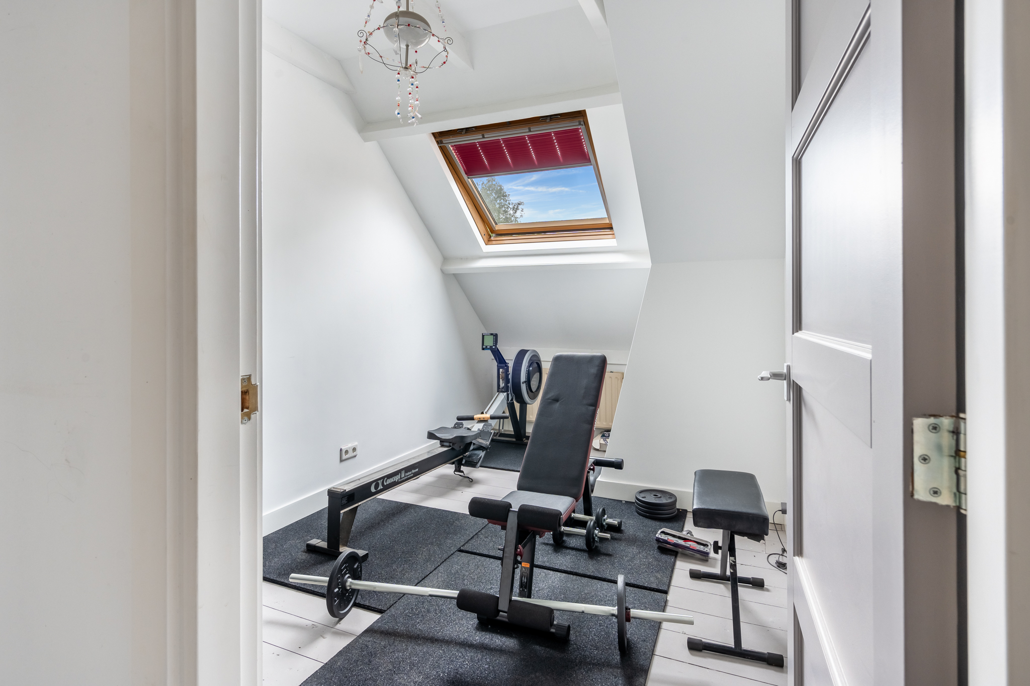 AM100699-33930-200933217