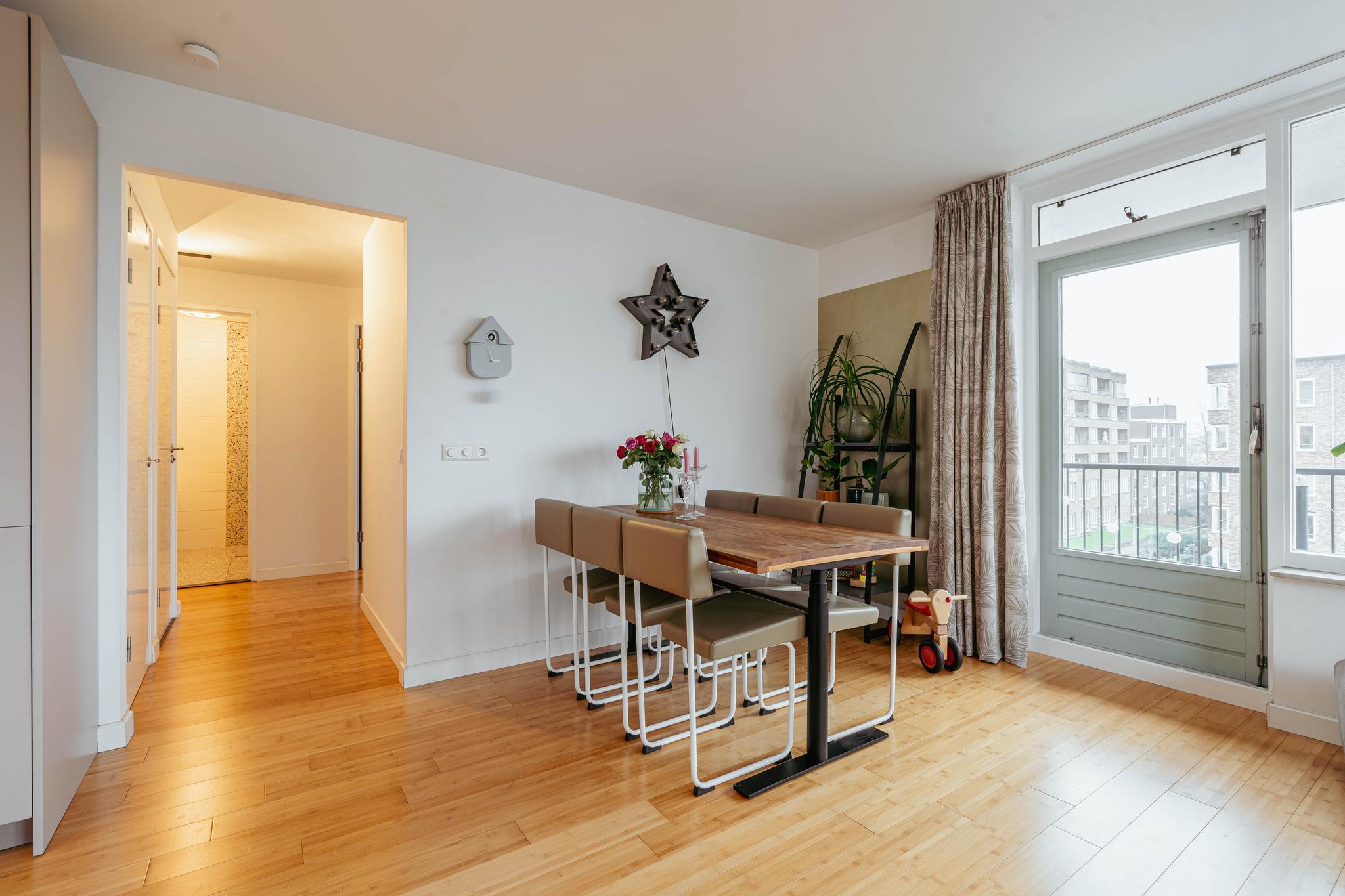 AM100728-37727-Van-Noordtkade-32B,-Amsterdam-214940253