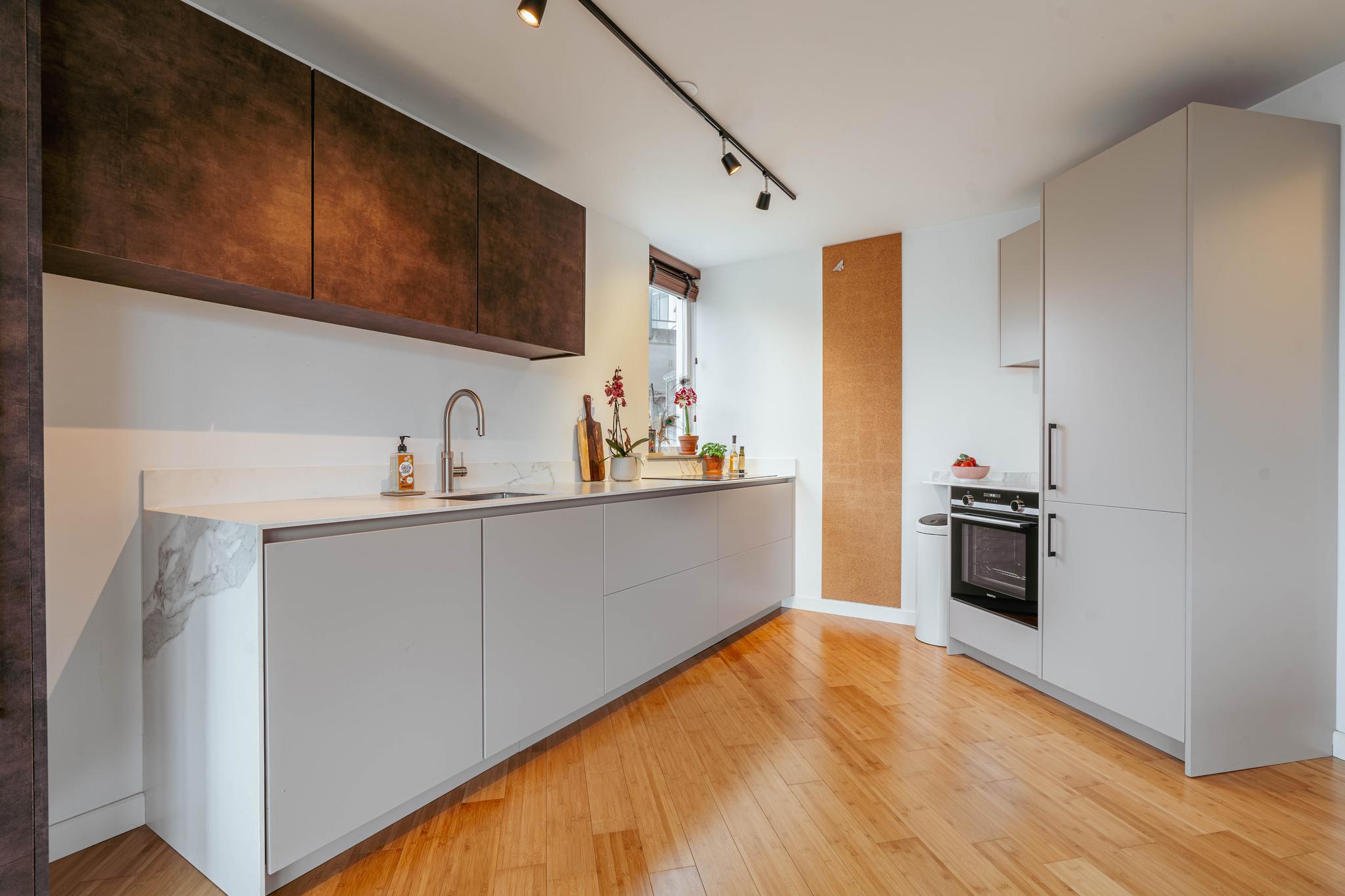AM100728-37727-Van-Noordtkade-32B,-Amsterdam-214940309