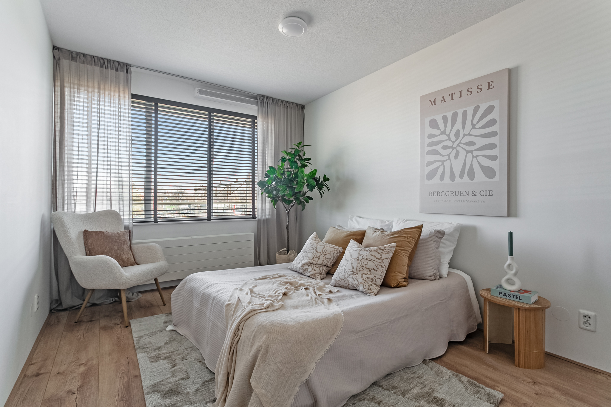 AM100741-44193-Vurehout-435,-Zaandam-220863109