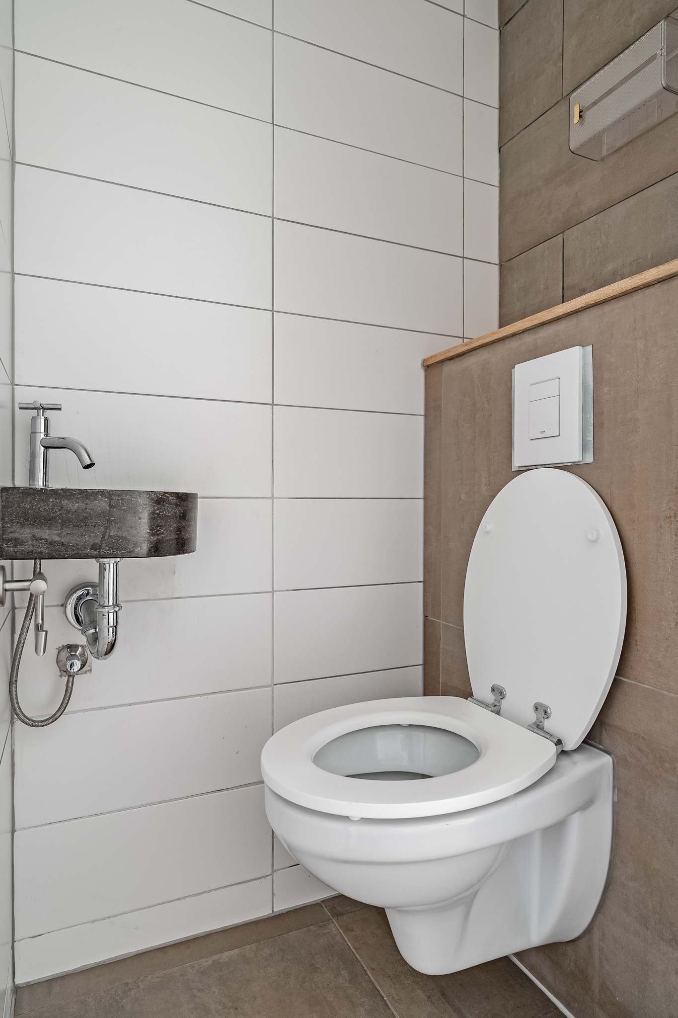 AM100744-44454-Toutenburgstraat-42,-Amsterdam-221402051