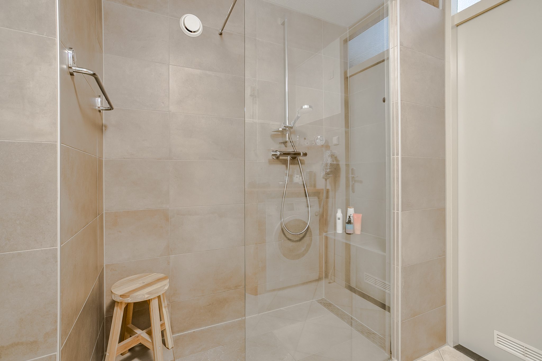 AM100785-49090-Reiger-3,-Blaricum-245105268