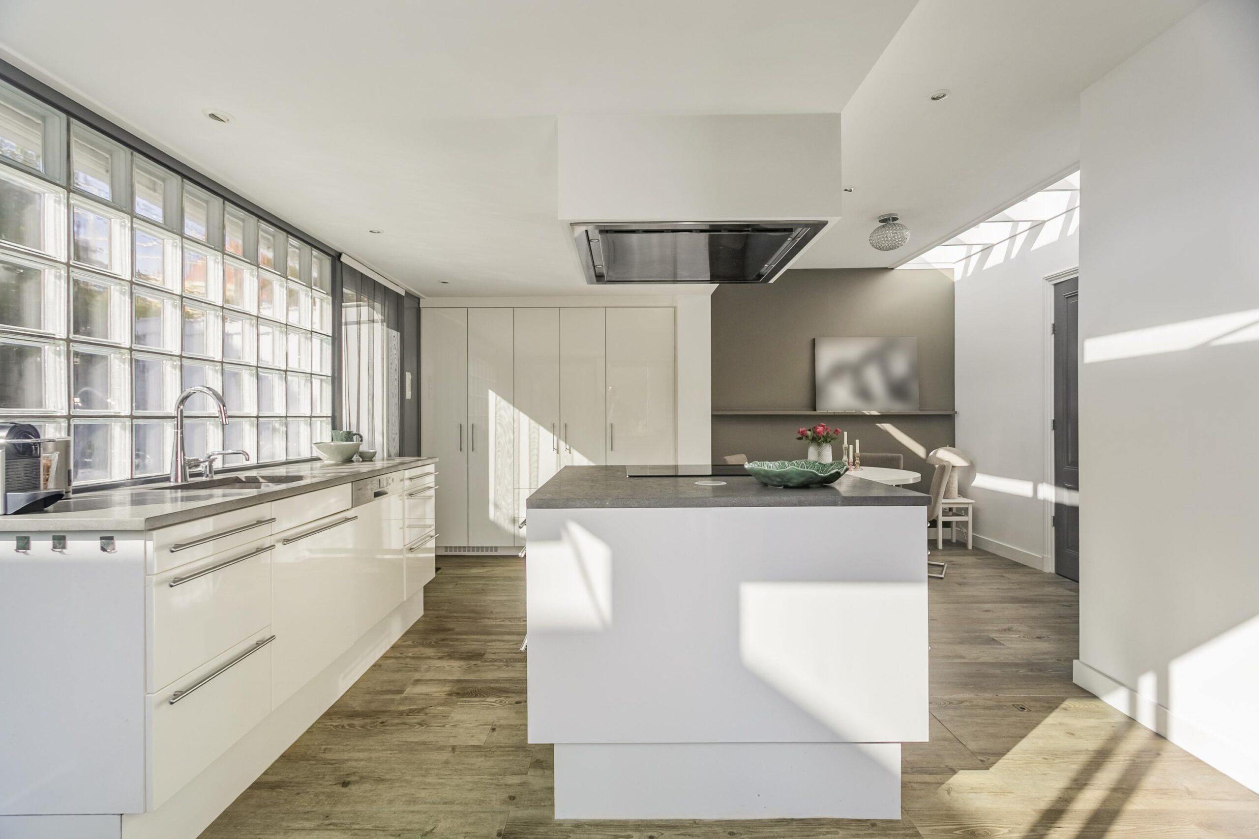 AM100792-49832-Singel-111,-Bussum-248349736