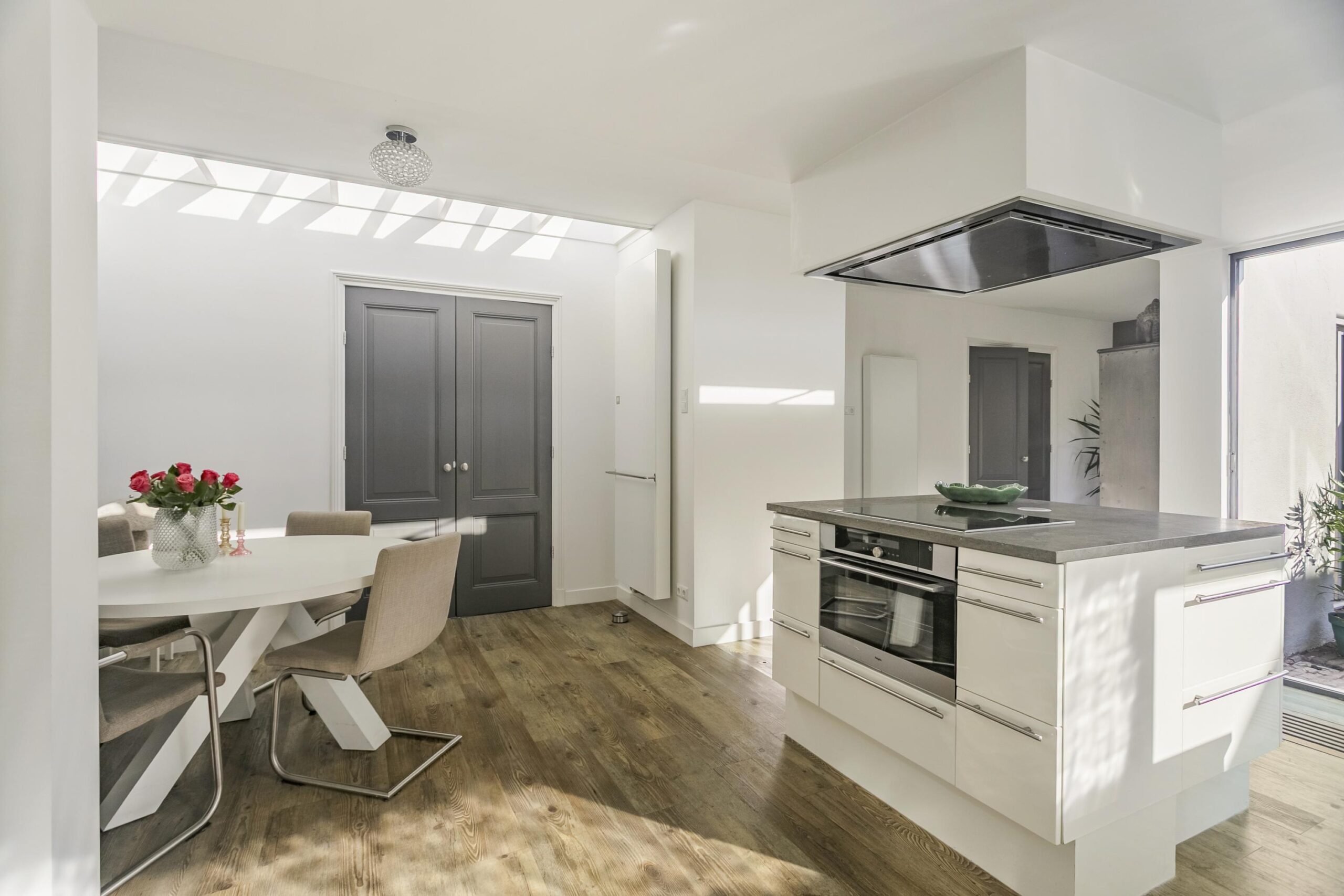 AM100792-49832-Singel-111,-Bussum-248349756