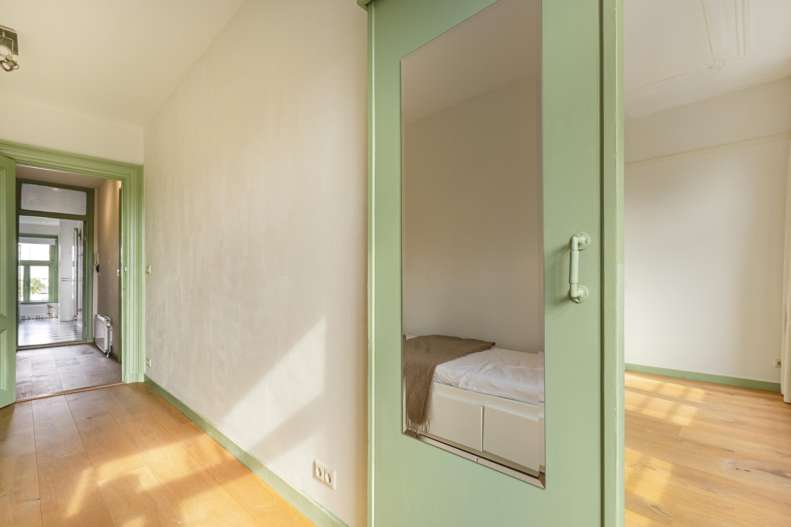 AM100793-49931-Overtoom-12-3,-Amsterdam-249084050