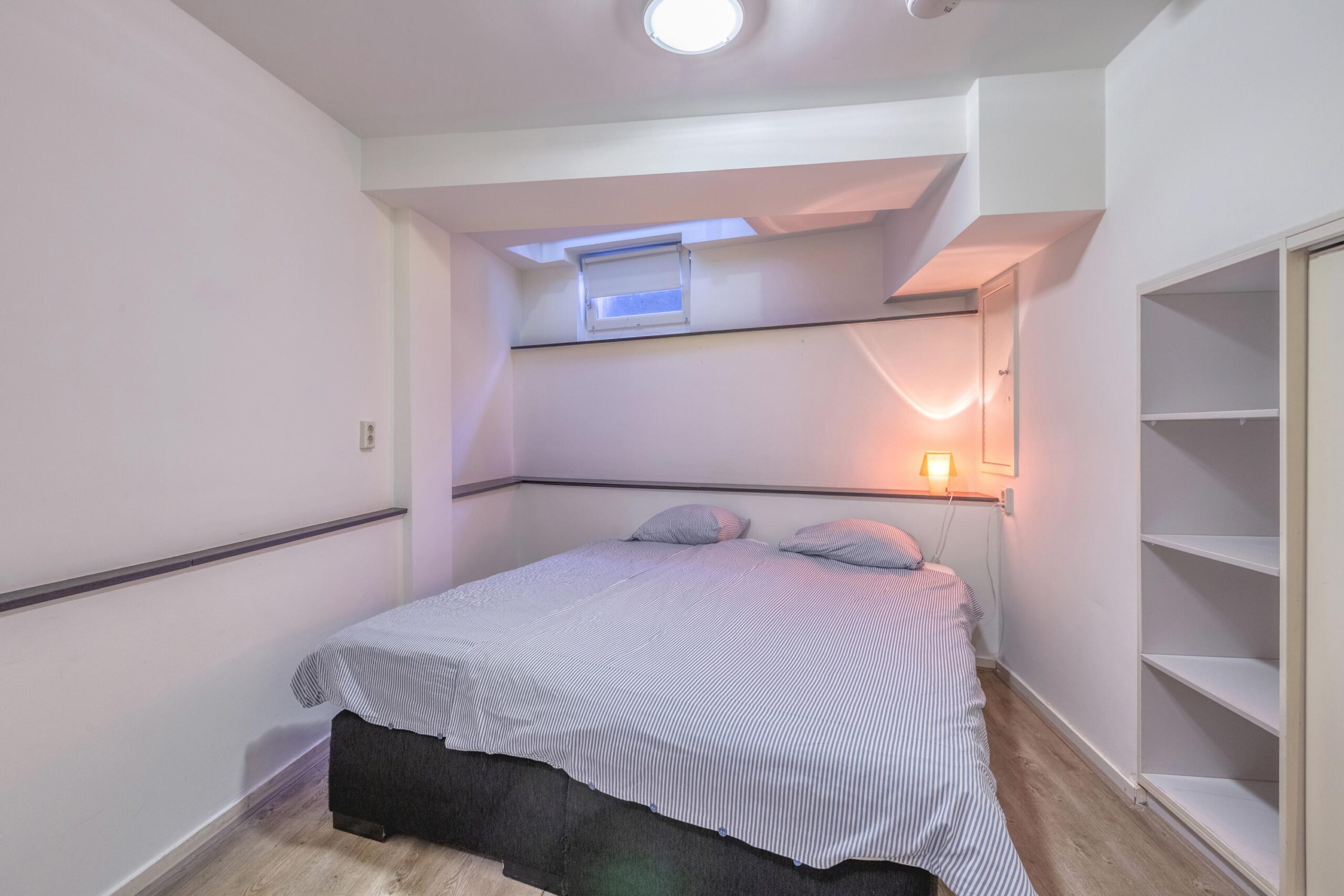 AM100803-51024-Rapenburgerplein-8A,-Amsterdam-252733096