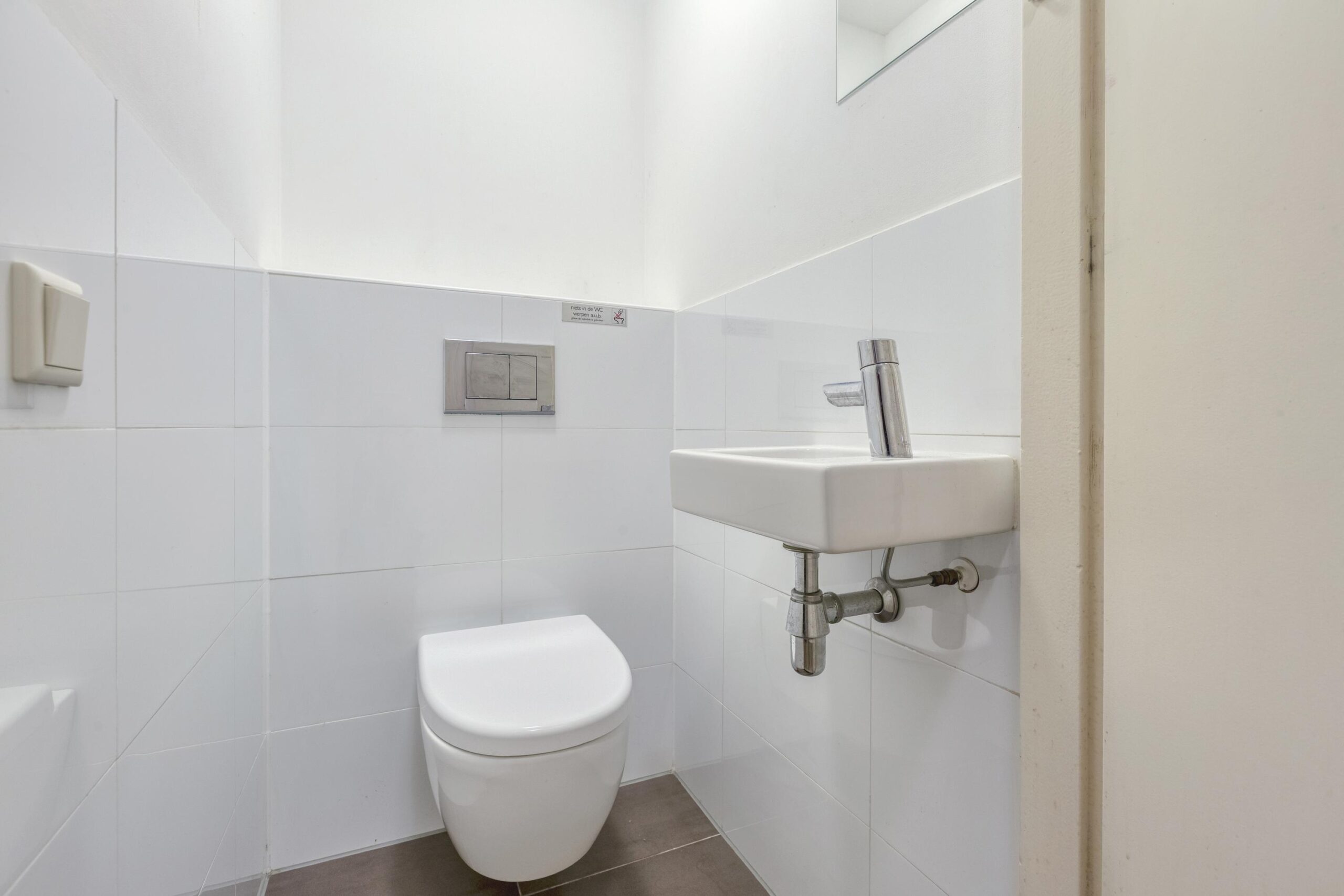 AM100803-51024-Rapenburgerplein-8A,-Amsterdam-252735348