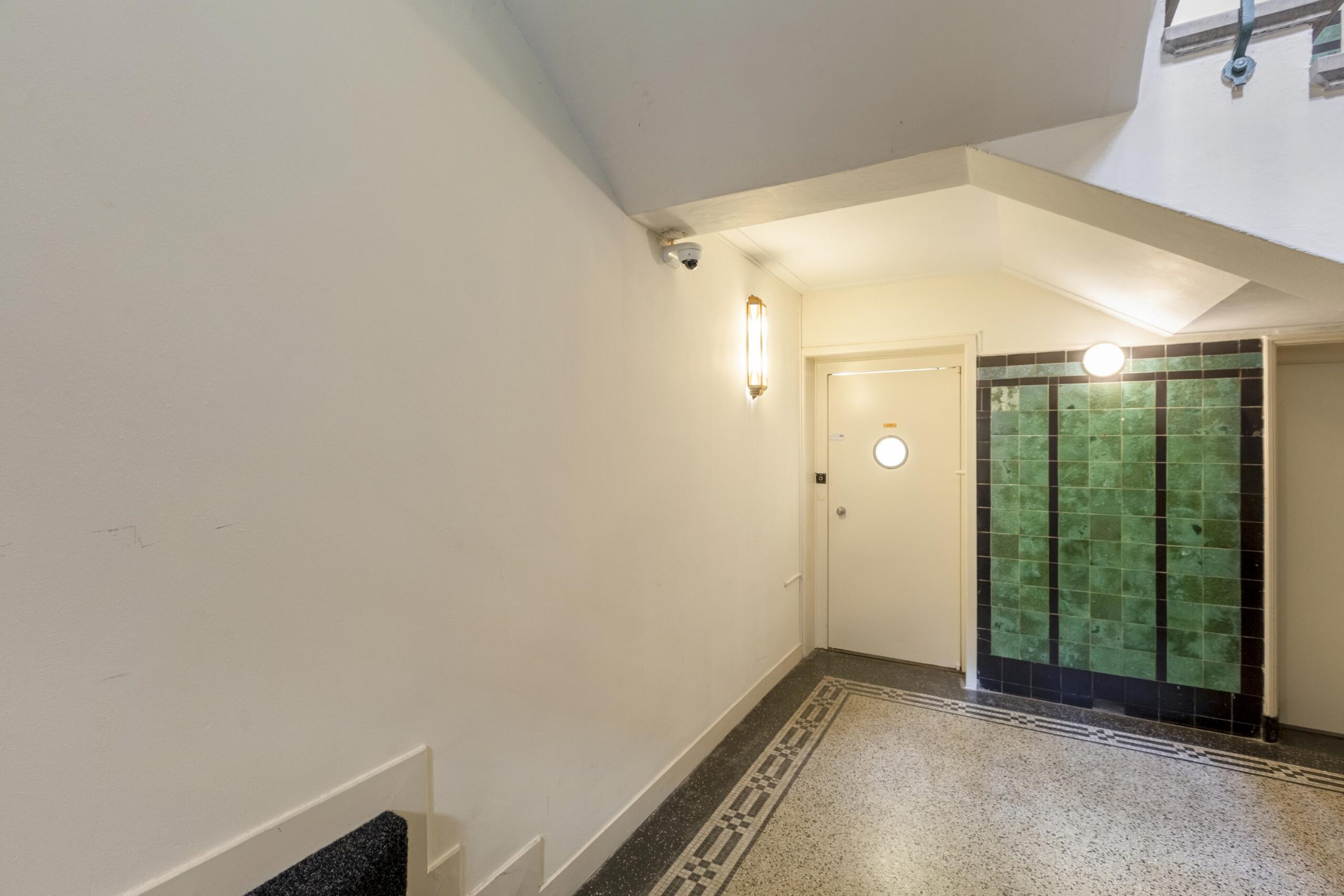 AM100810-51577-Driekoningenstraat-20,-Amsterdam-255043584