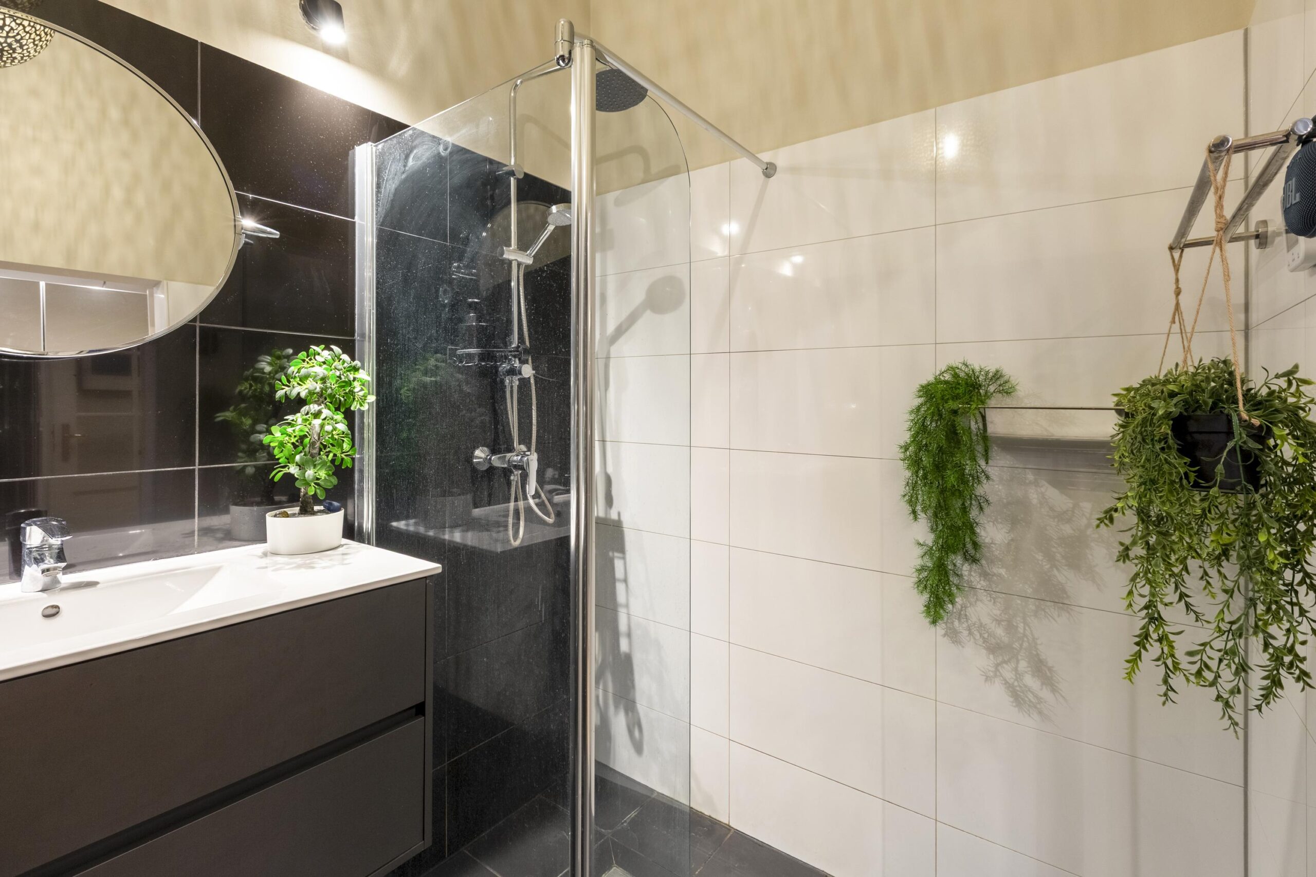 AM100810-51577-Driekoningenstraat-20,-Amsterdam-255045618