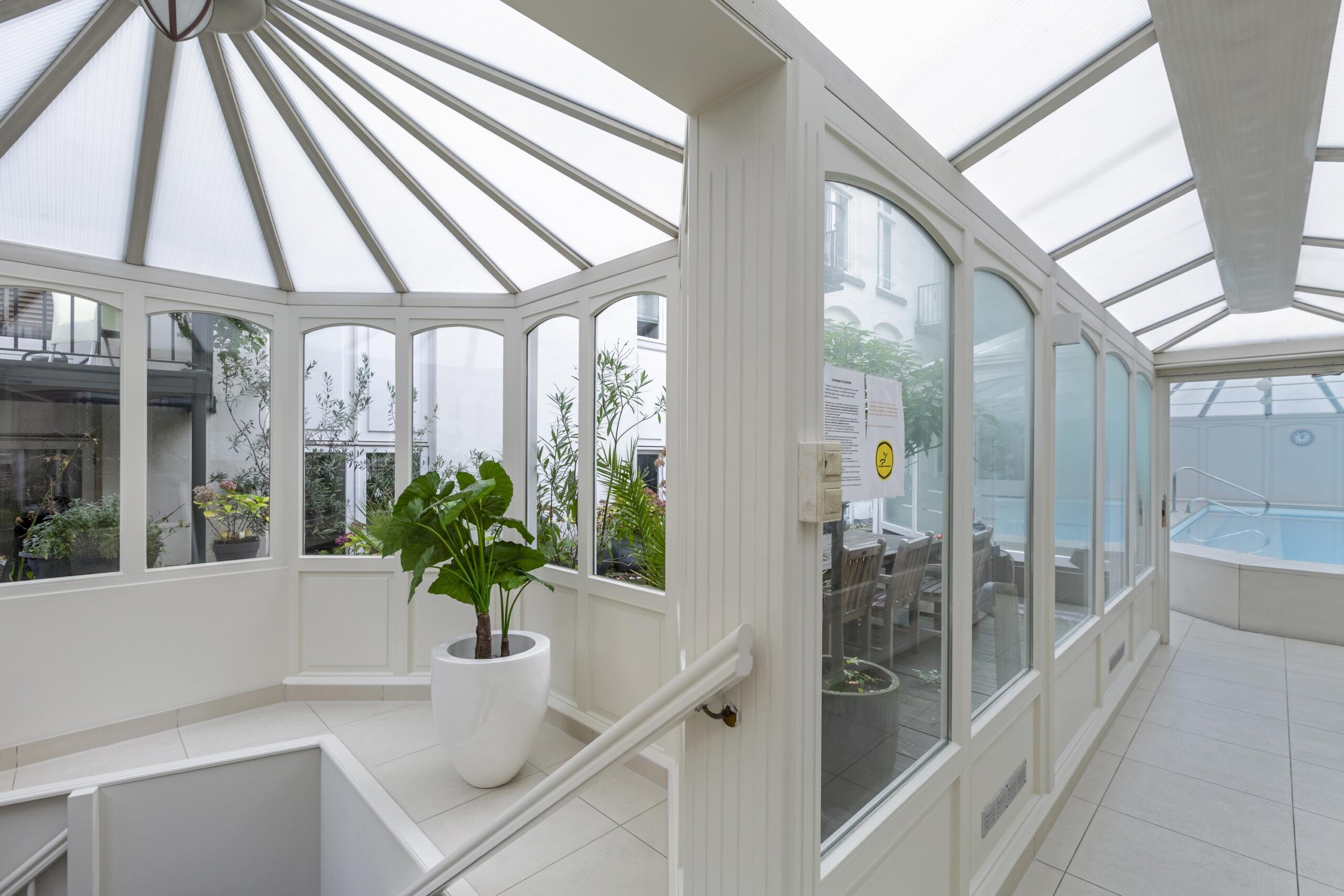 AM100810-51577-Driekoningenstraat-20,-Amsterdam-255046444