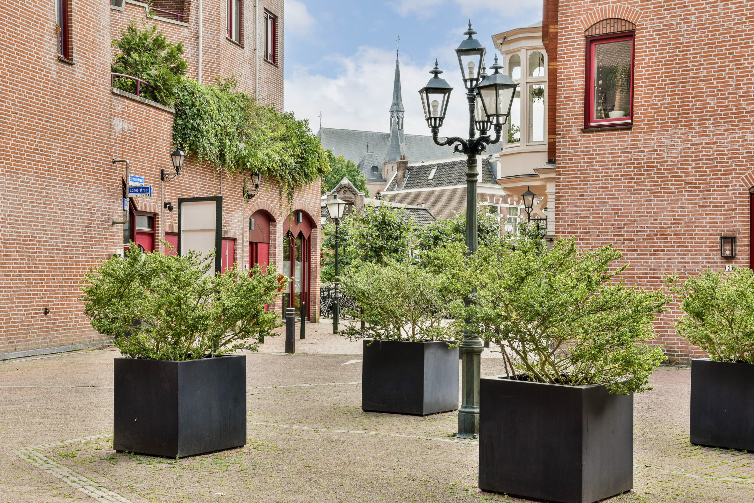 AM100811-51990-Landstraat-8A,-Bussum-255235370