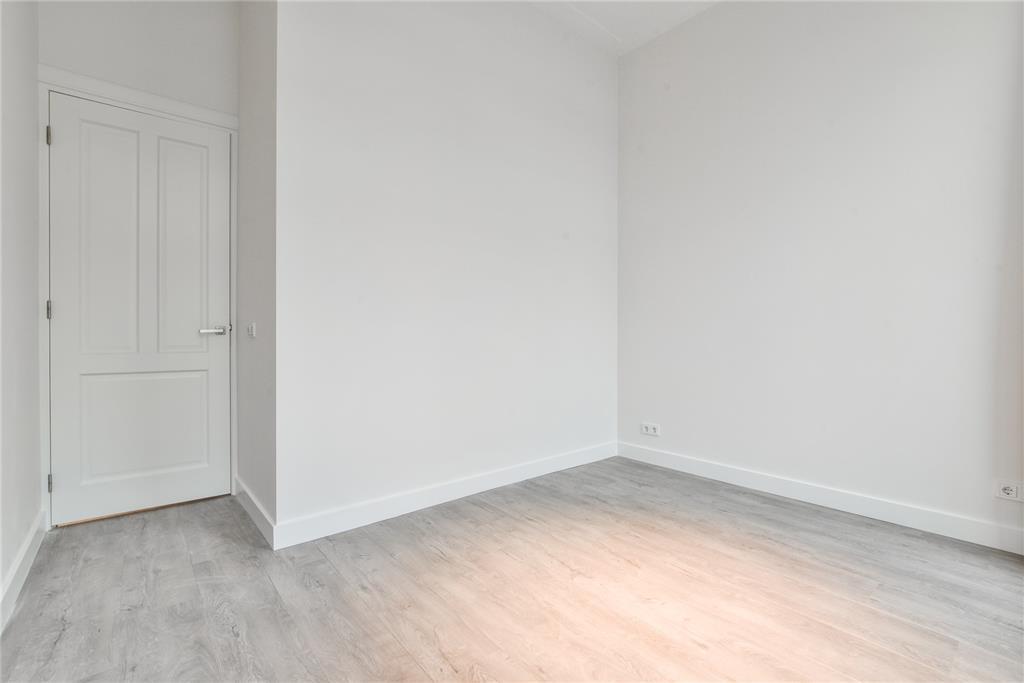 AM100815-52343-Stadhouderskade-142A,-Amsterdam-259426212