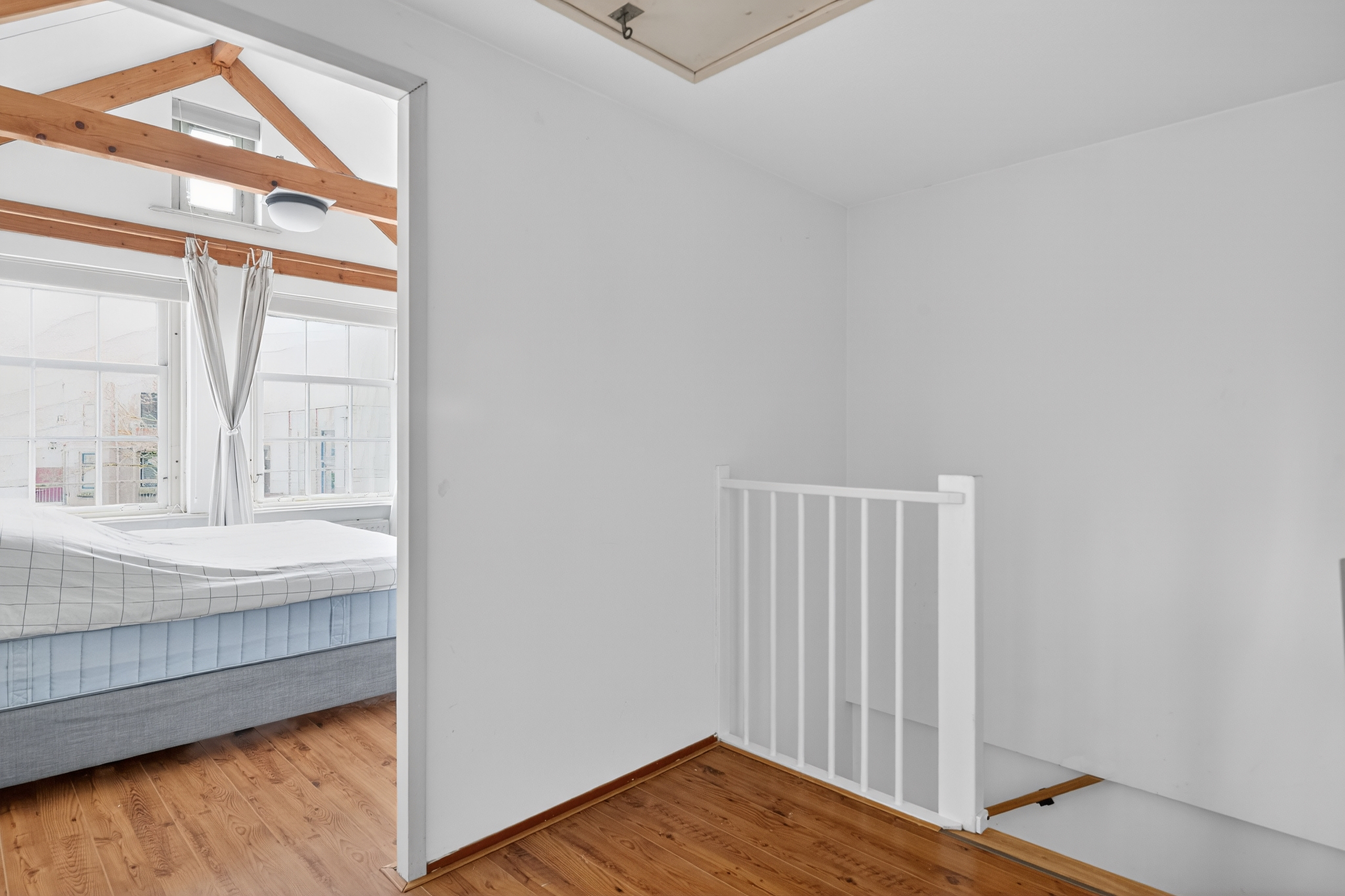 AM100824-53119-Heintje-Hoekssteeg-5M,-Amsterdam-265162612