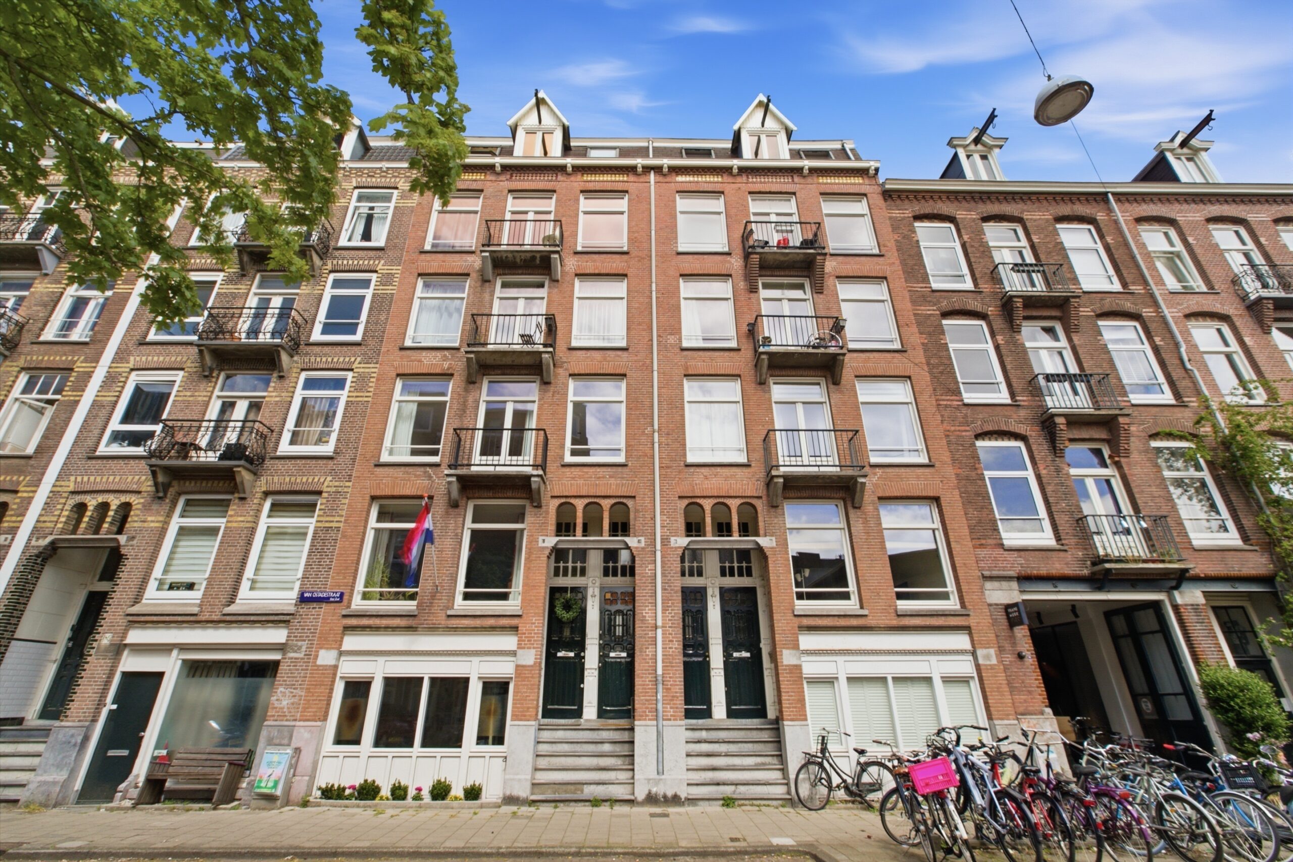 AM100827-55008-Van-Ostadestraat-191B,-Amsterdam-275439656