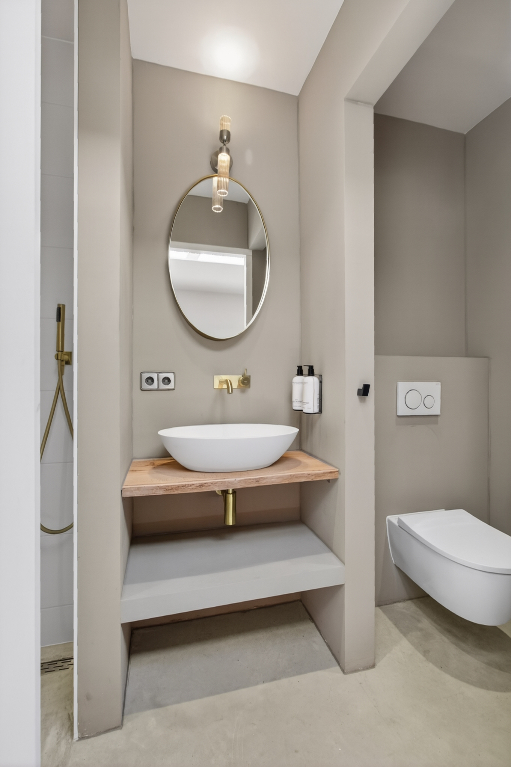 AM100832-54733-Wethouder-Frankeweg-38H,-Amsterdam-274347810