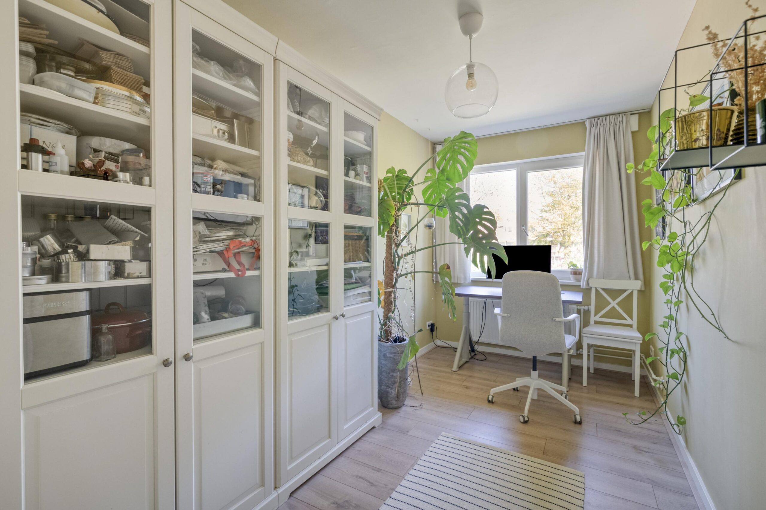 AM100840-54924-Varenmeent-30,-Hilversum-275468176