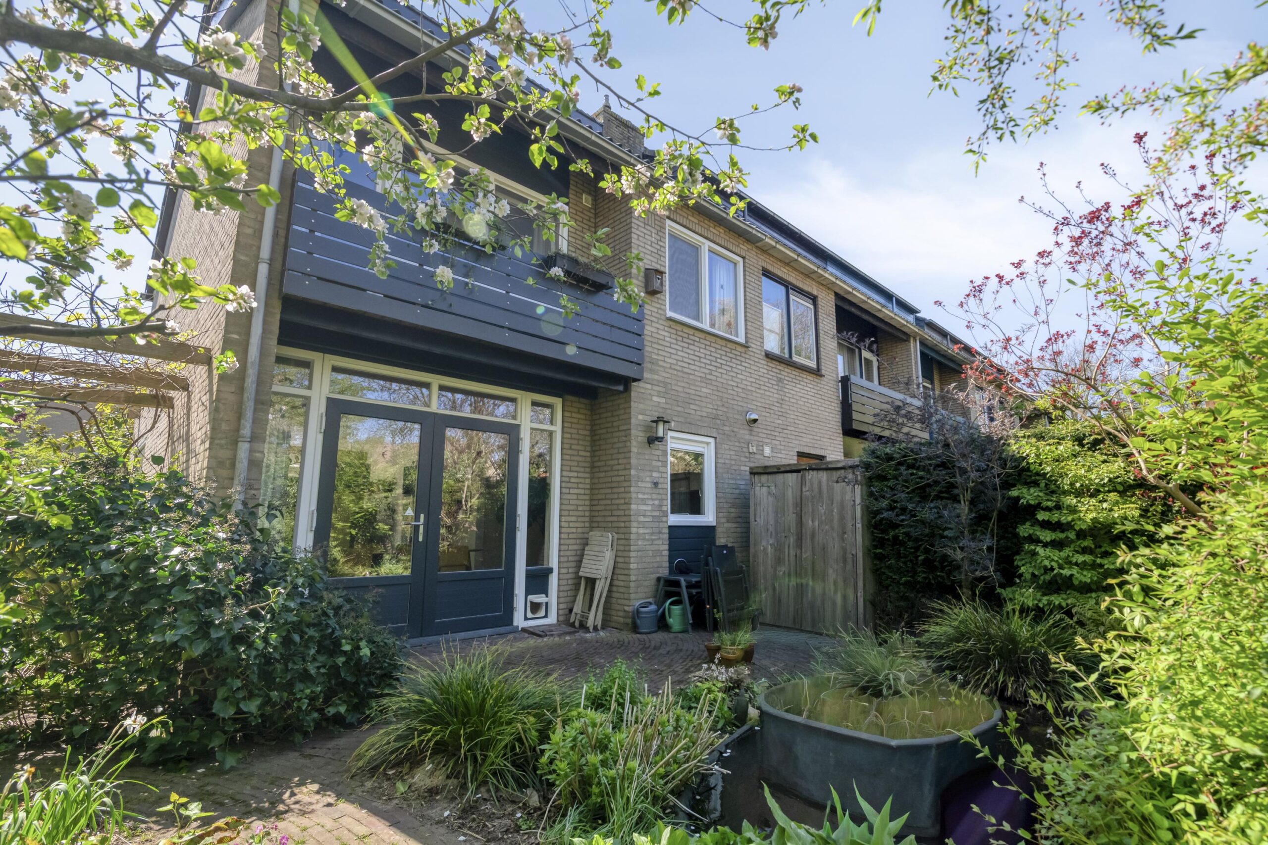 AM100840-54924-Varenmeent-30,-Hilversum-275468988