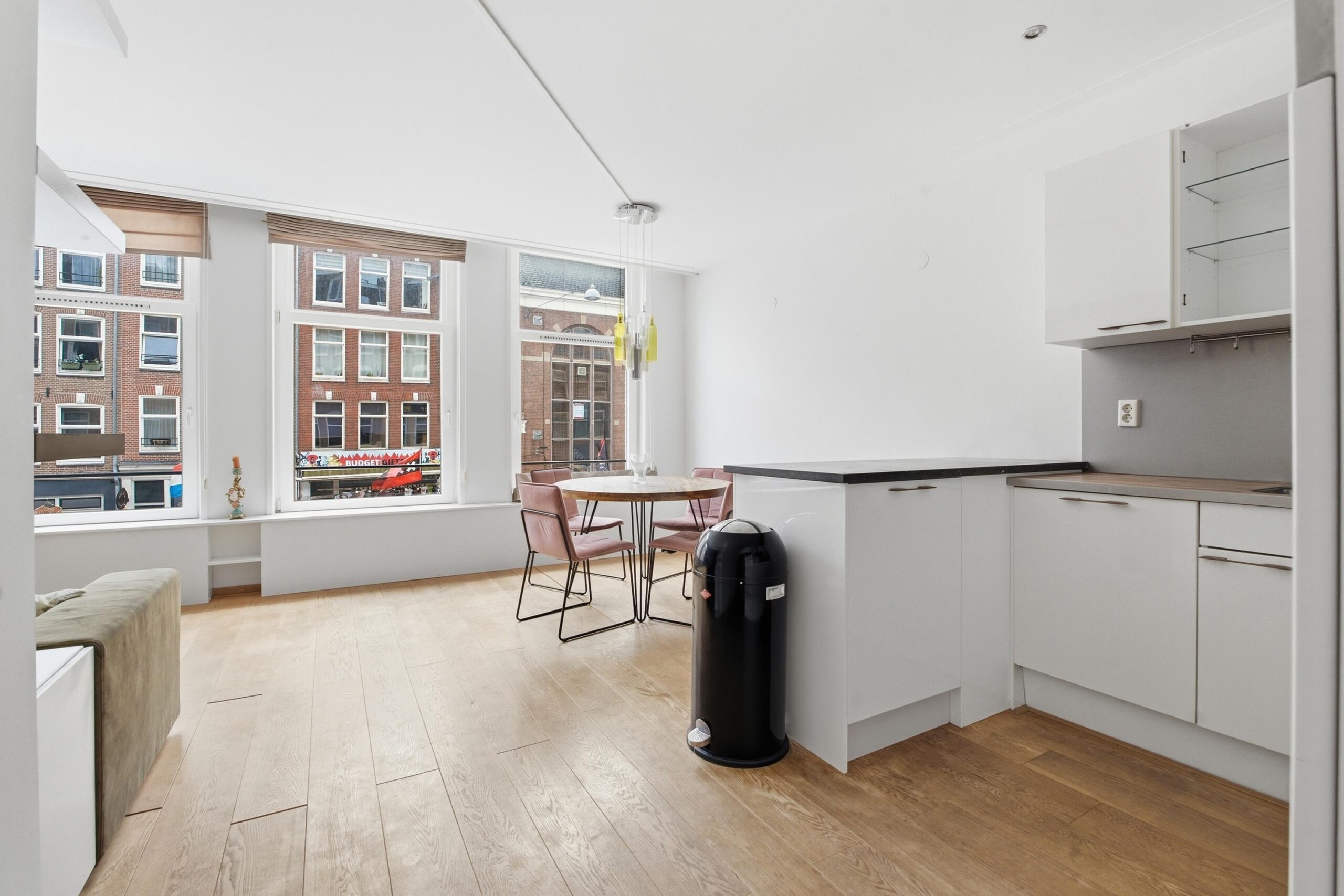 AM100850-56256-Albert-Cuypstraat-201-1,-Amsterdam-279744552