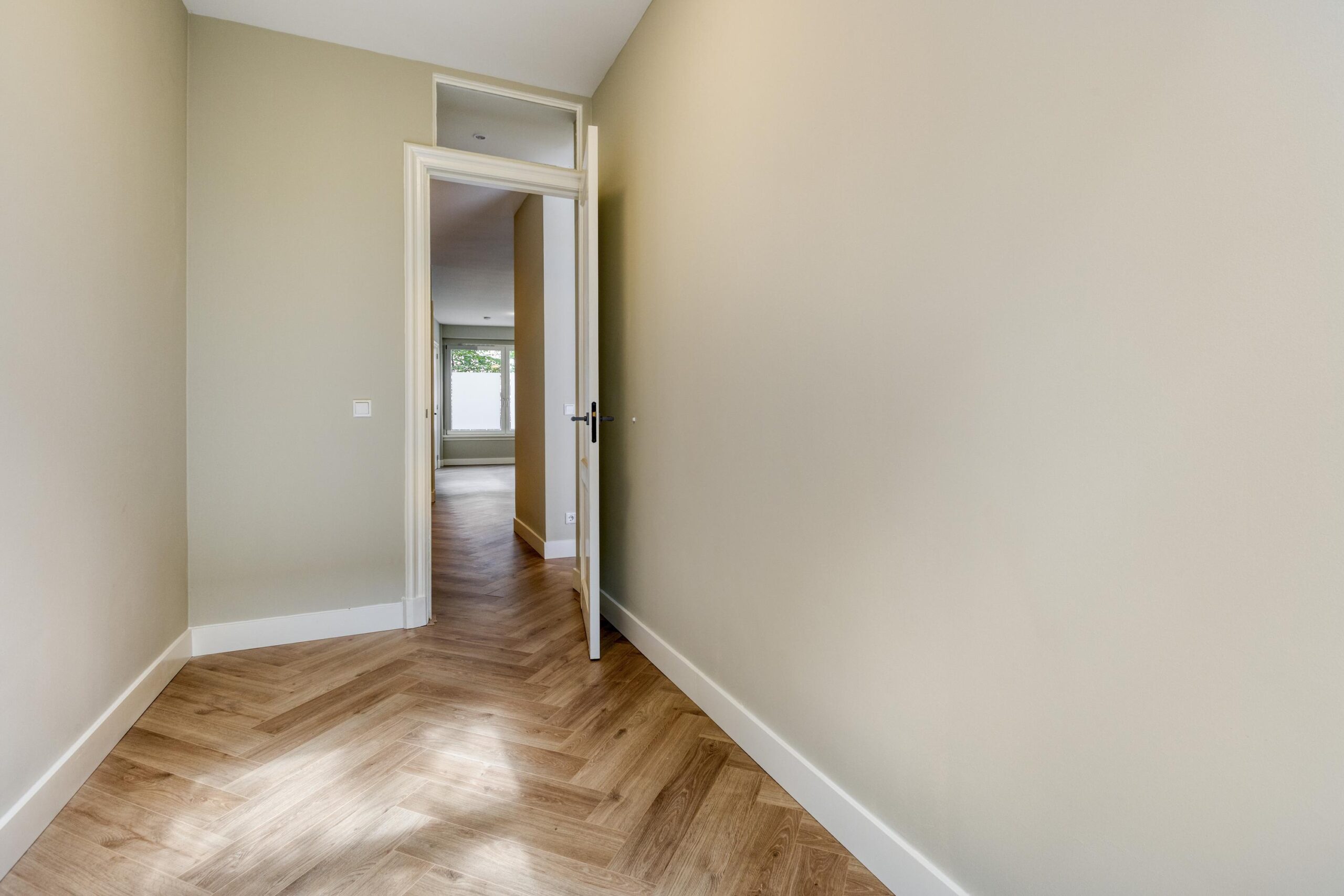 AM100871-58751-Transvaalstraat-79H,-Amsterdam-290532799