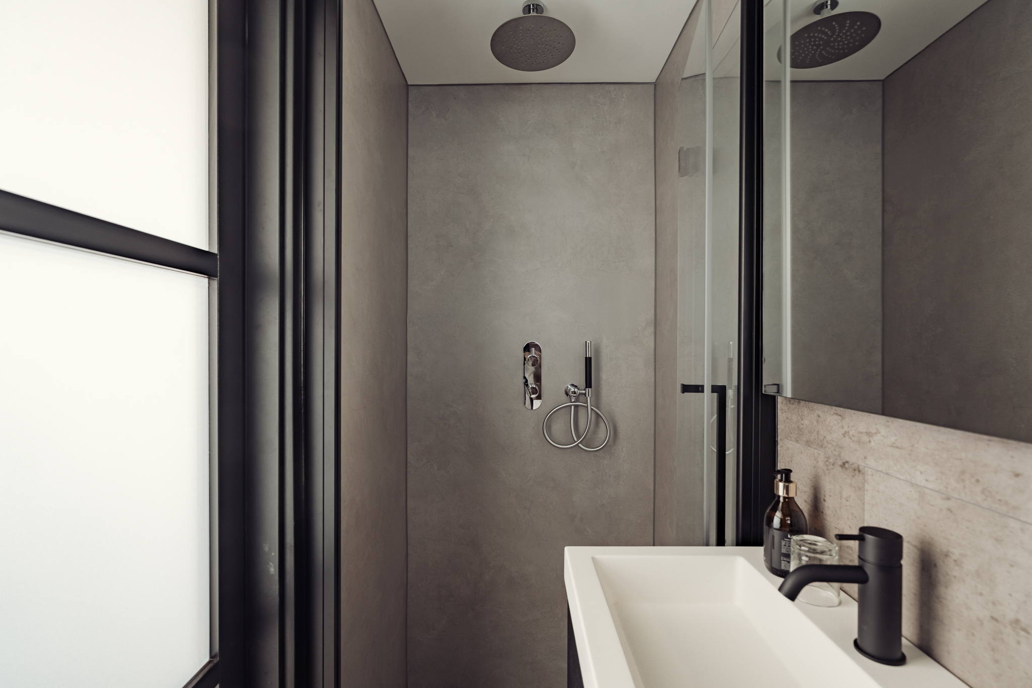 BM100110-51756-Meerweg-60,-Naarden-255429746