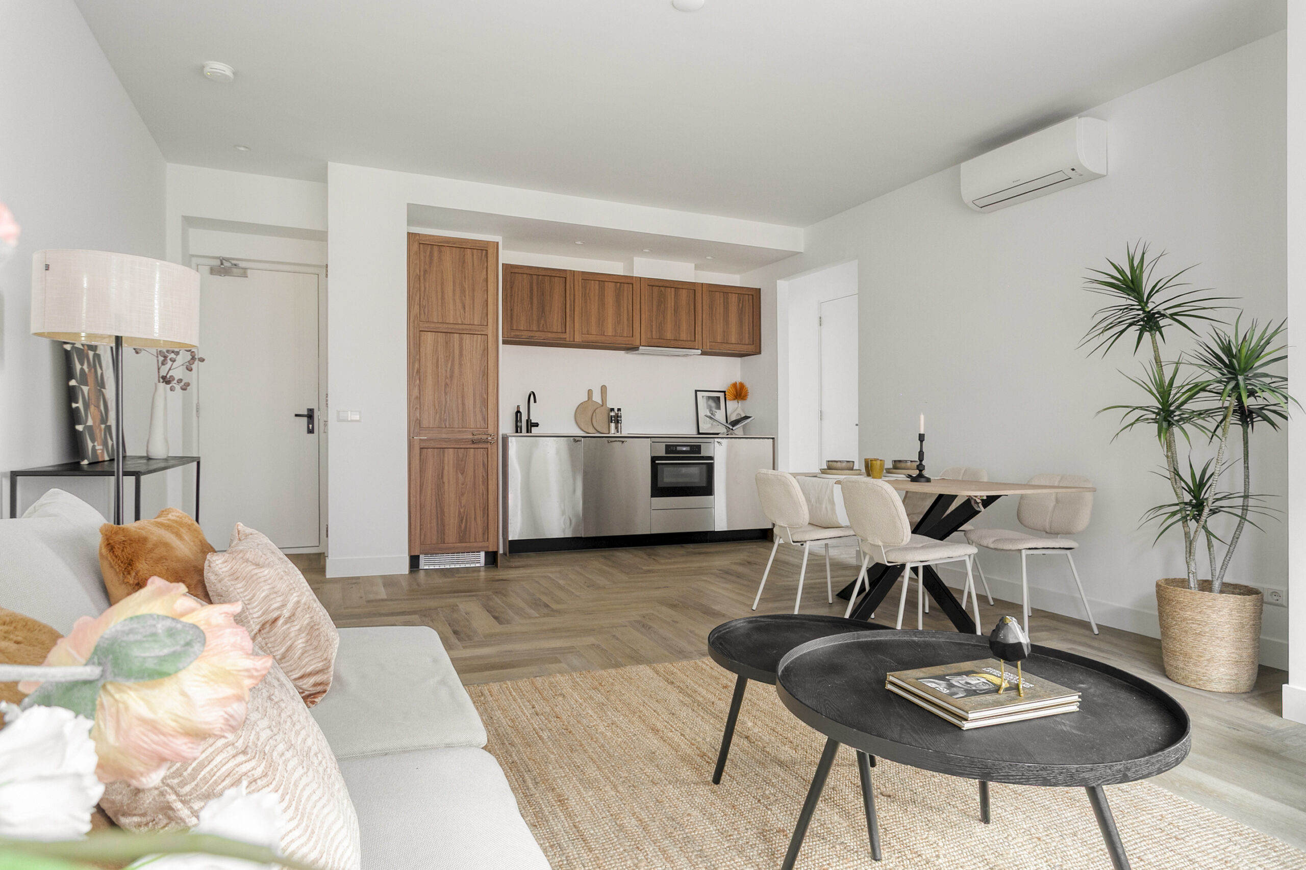 BM100112-52049-Landstraat-8A,-Bussum-255888940