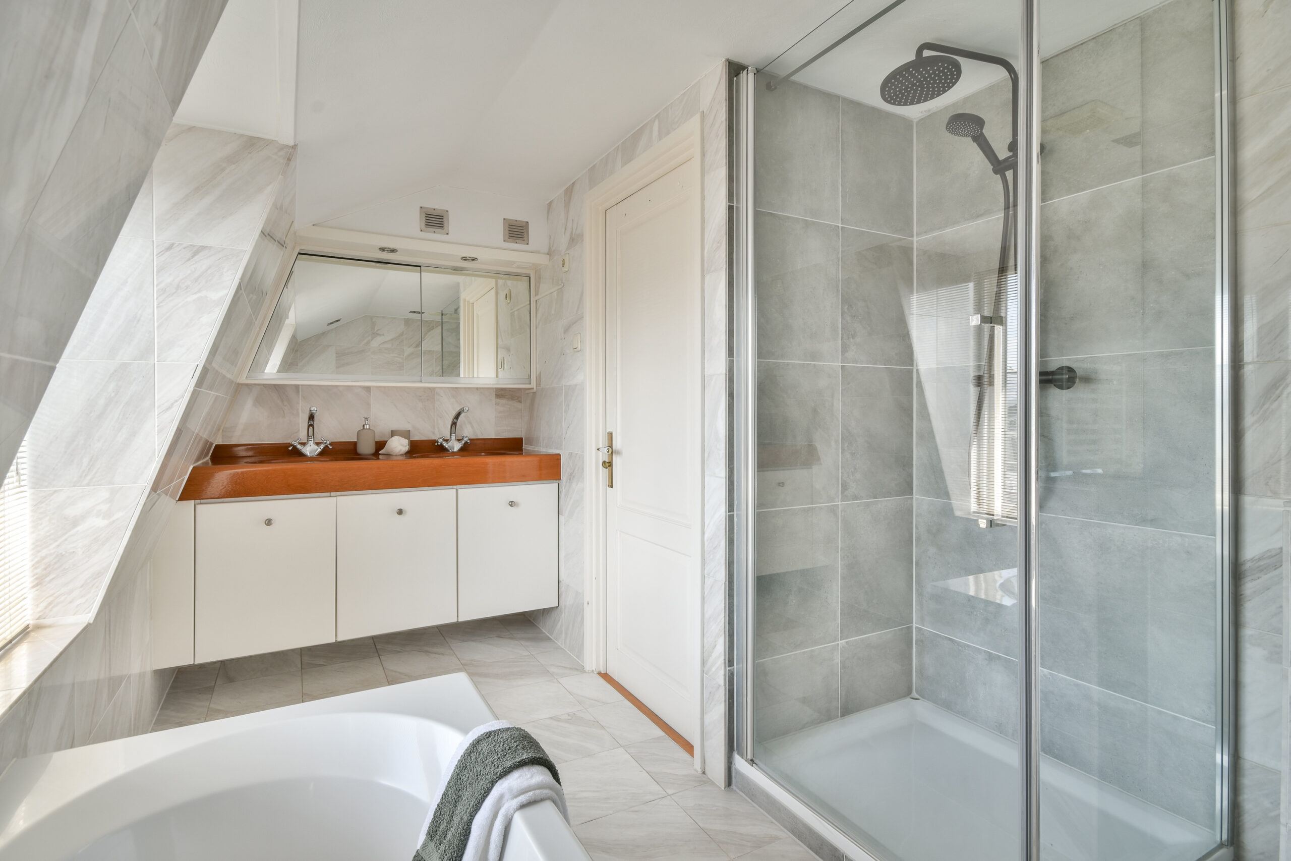 LT100472-32134-‘t-BreukeleveenseMeentje-2,-Loosdrecht-194045235