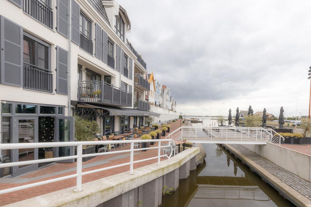 LT100672-56510-Oud-Loosdrechtsedijk-200A,-Loosdrecht-282368697
