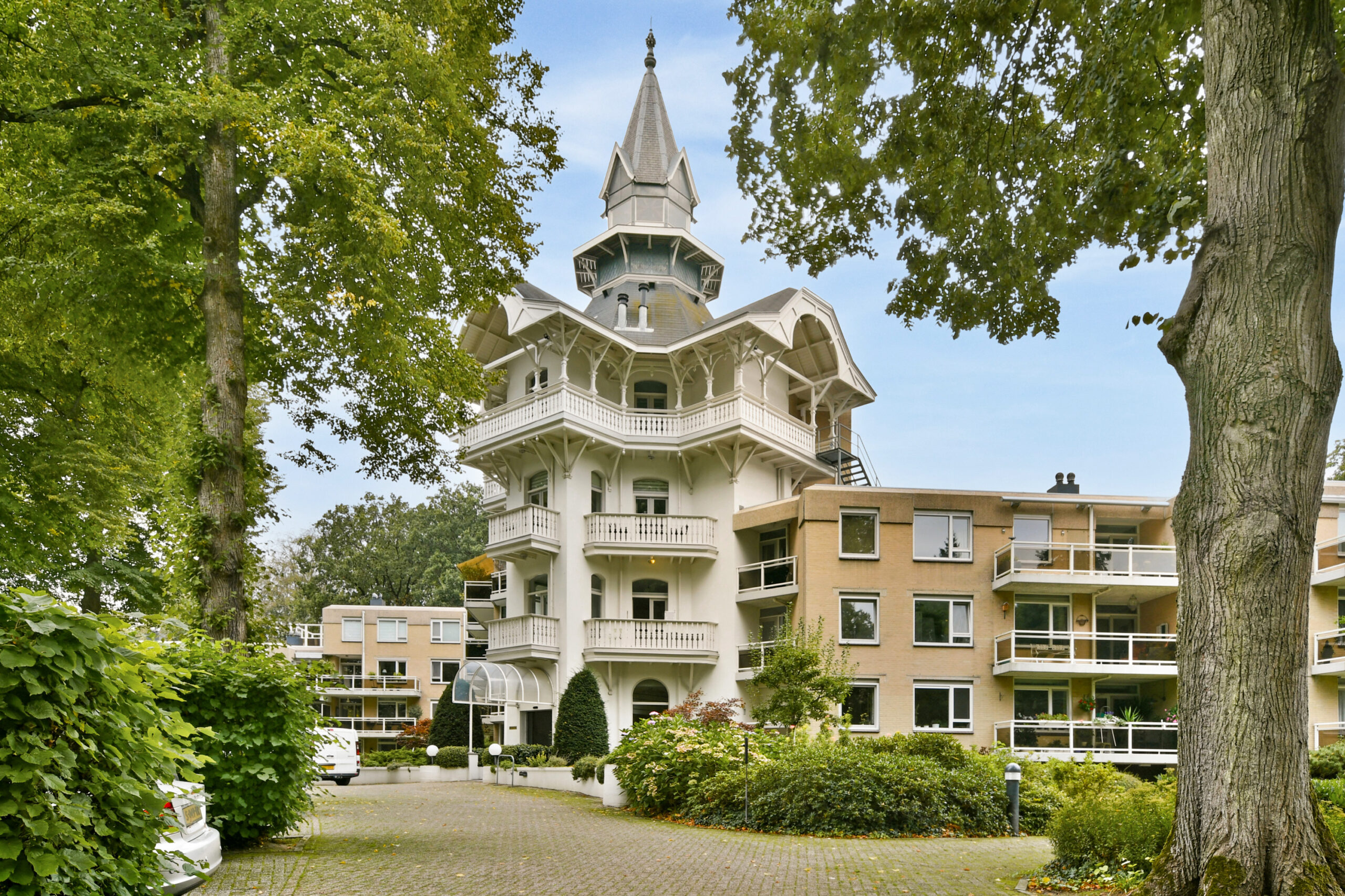 LT100689-60208-Julianalaan-4-0207,-Baarn-293546917